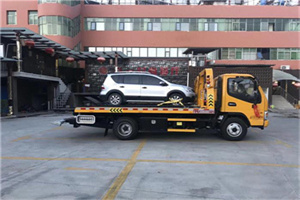 柳州附近汽车拖车电话